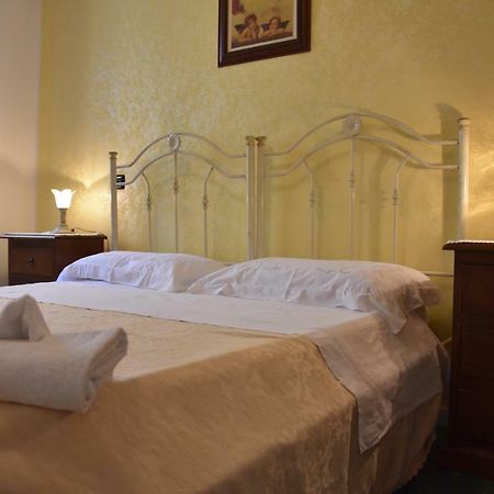 Il Ciclamino Bed And Breakfast Ascoli Piceno Eksteriør billede