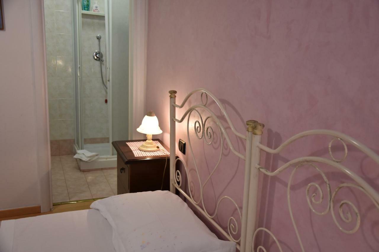 Il Ciclamino Bed And Breakfast Ascoli Piceno Eksteriør billede